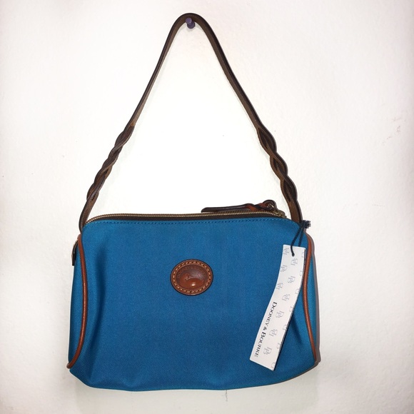 Dooney & Bourke Handbags - Dooney & Bourke Designer Small Tote/Purse